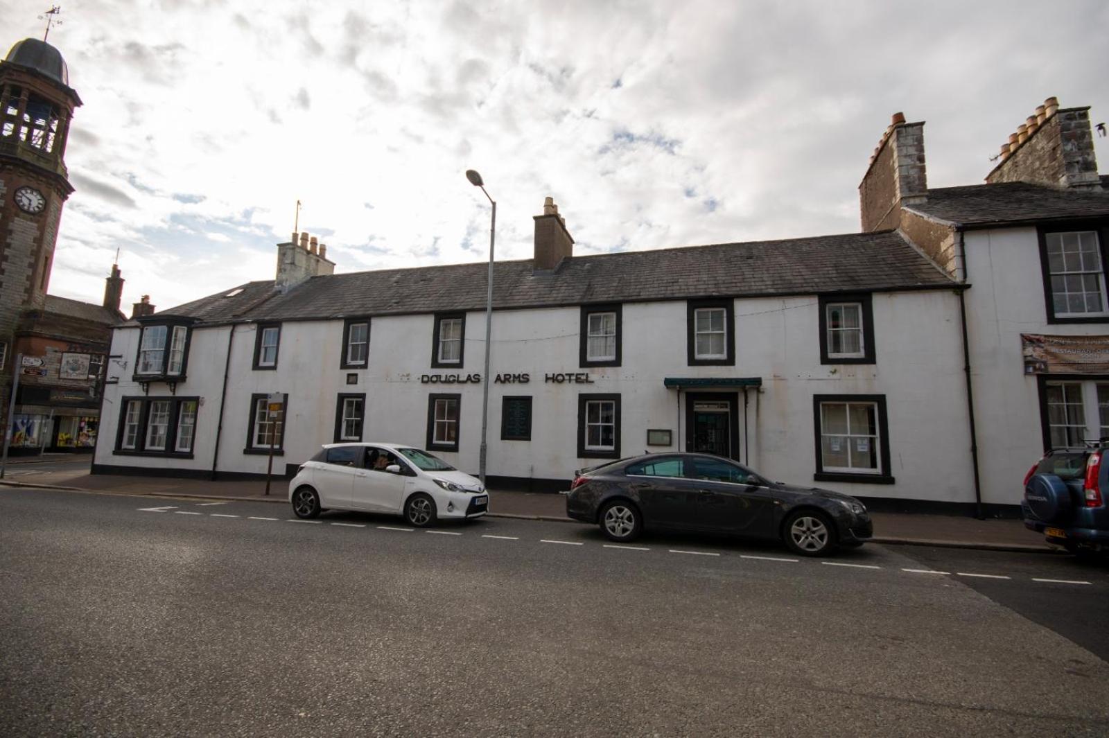 Douglas Arms Hotel 道格拉斯城堡 外观 照片