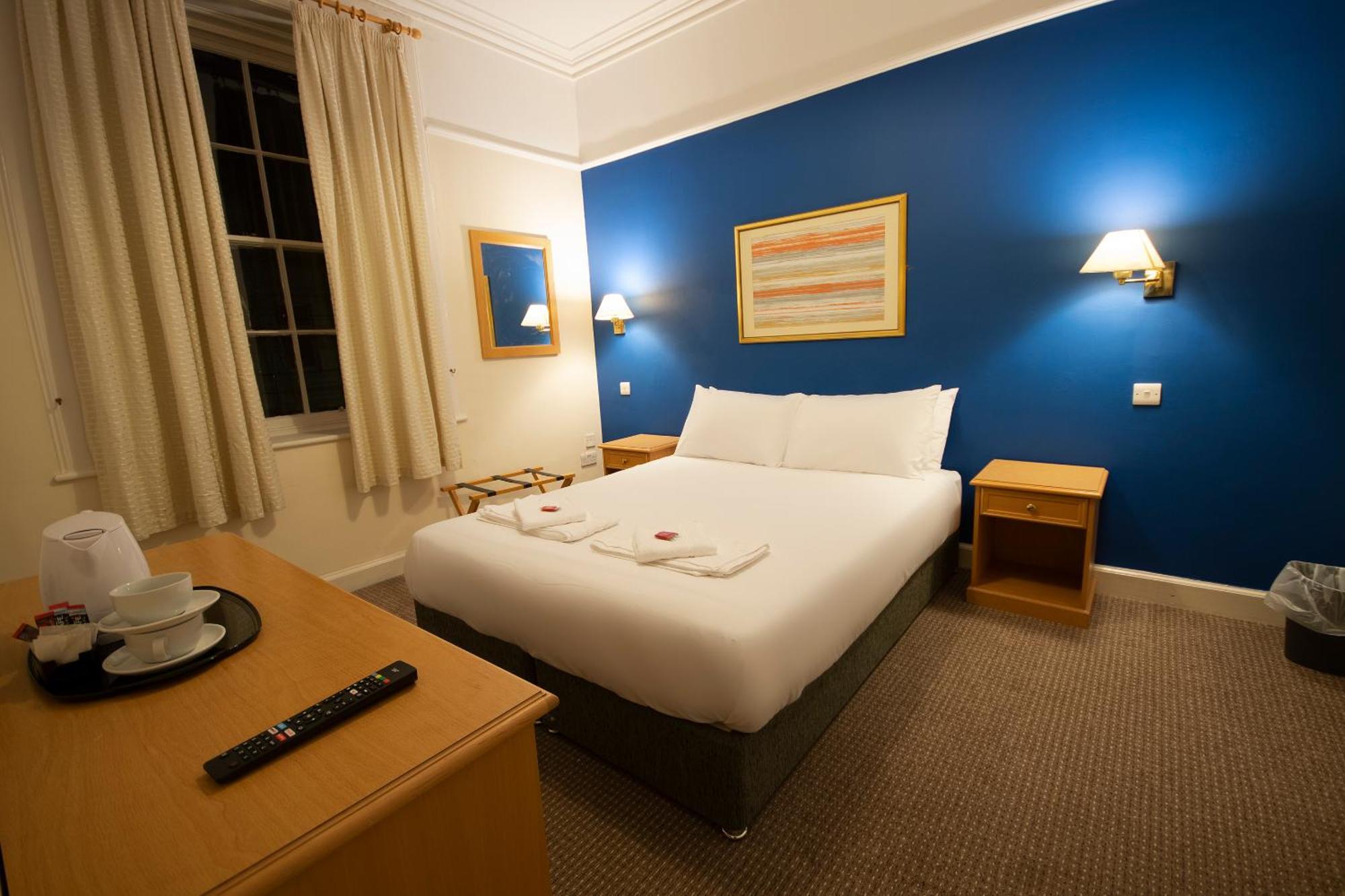 Douglas Arms Hotel 道格拉斯城堡 客房 照片