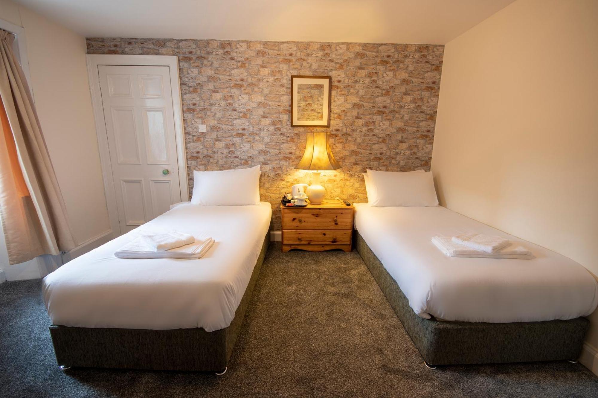 Douglas Arms Hotel 道格拉斯城堡 客房 照片