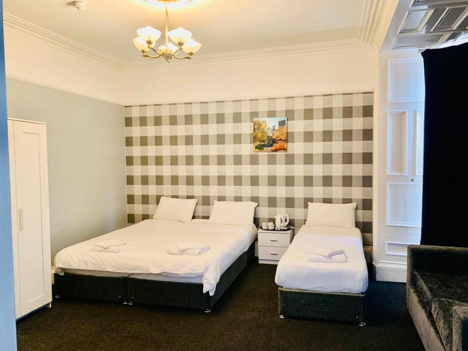 Douglas Arms Hotel 道格拉斯城堡 外观 照片